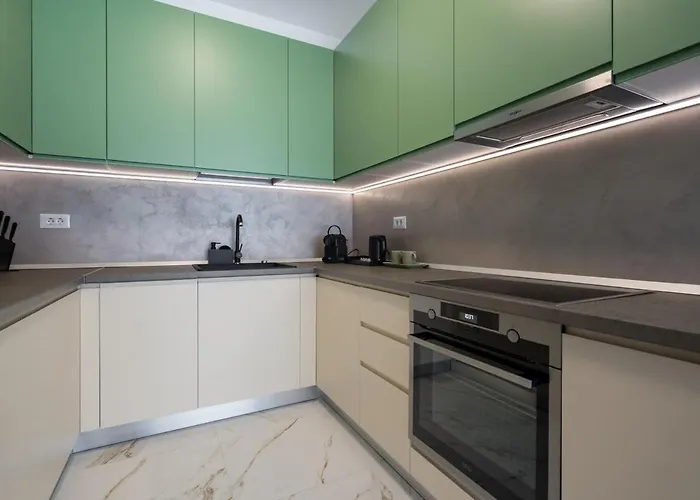 Apartament Emerald Charm One Cotroceni 2 *