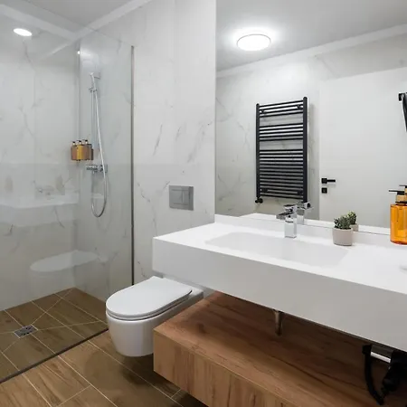 Emerald Charm One Cotroceni 2 布加勒斯特