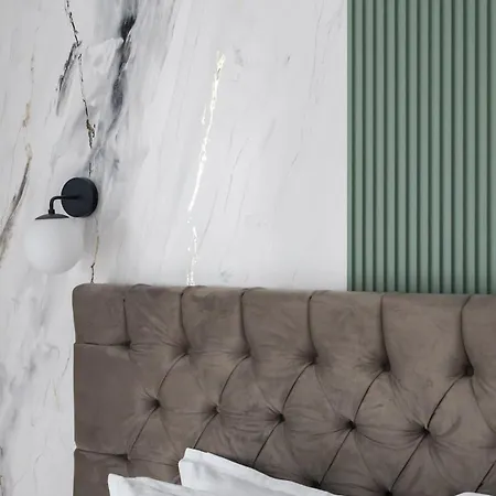 Emerald Charm One Cotroceni 2 公寓