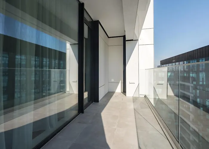 Апартаменти Emerald Charm One Cotroceni 2