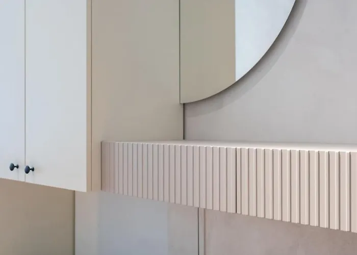 Emerald Charm One Cotroceni 2 *