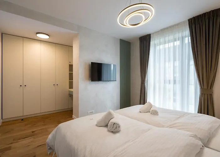 Emerald Charm One Cotroceni 2 Апартаменти