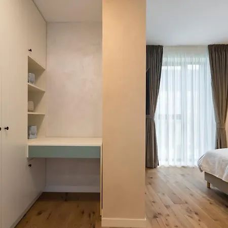 Emerald Charm One Cotroceni 2 Apartment Bucharest